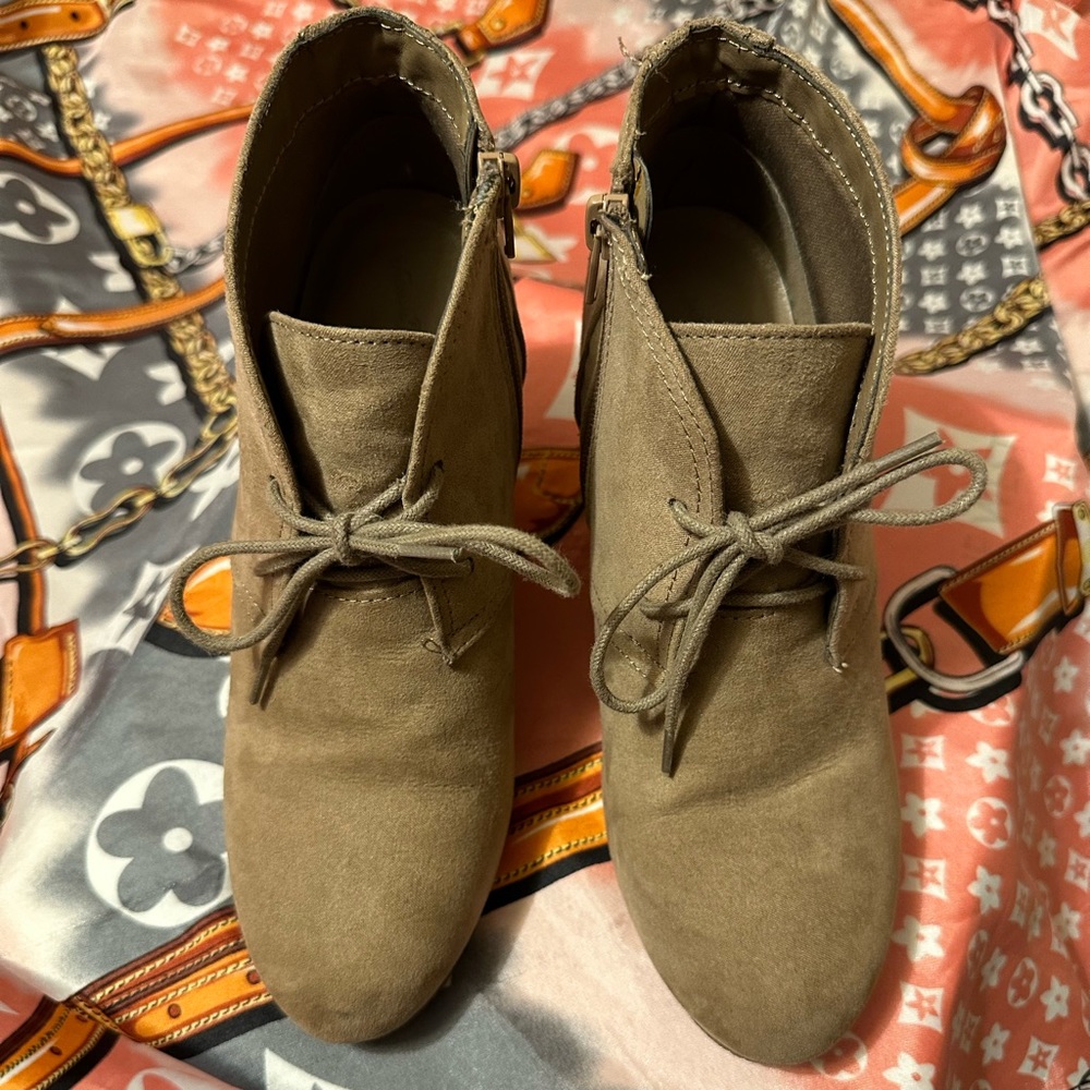 DONATED!!! Ankle Boots